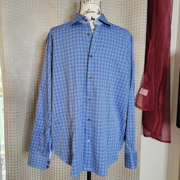 Robert Graham Blue Button Down Men's Shirt - Size XL - Picture 14 of 14